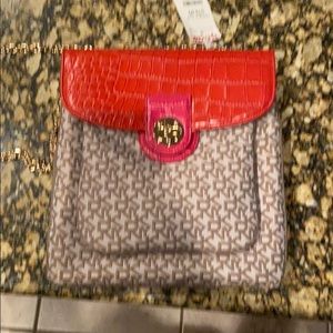 New DKNY purse with bag